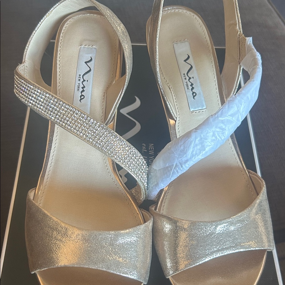 Nina Elegant Gold Women's Sandals